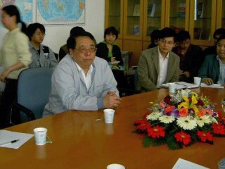 中国国际问题研究所所长马振岗教授来我院访问 