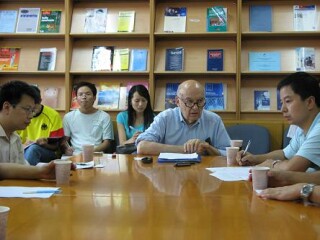 马歇尔戈德曼教授访问俄罗斯研究中心并作学术报告 