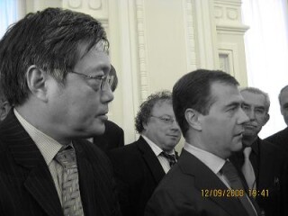 俄罗斯研究中心主任冯绍雷教授应邀赴俄参加第五次瓦尔代国际辩论俱乐部 