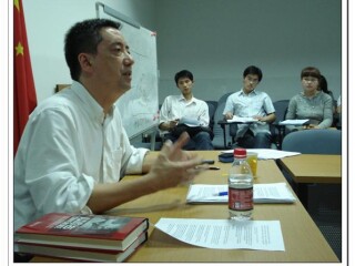 《便利轴心》作者Bobo Lo访问俄罗斯研究中心