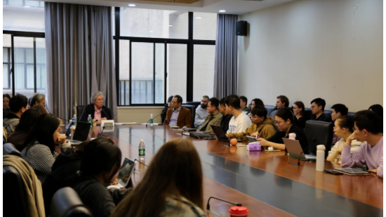 金砖国家新开发银行前副行长Paulo Nogueira Batista应邀作“地缘政治与国际货币”专题讲座